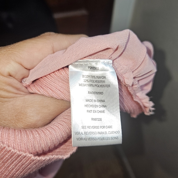 Almost Famous Ribbed top - Picture 8 of 8